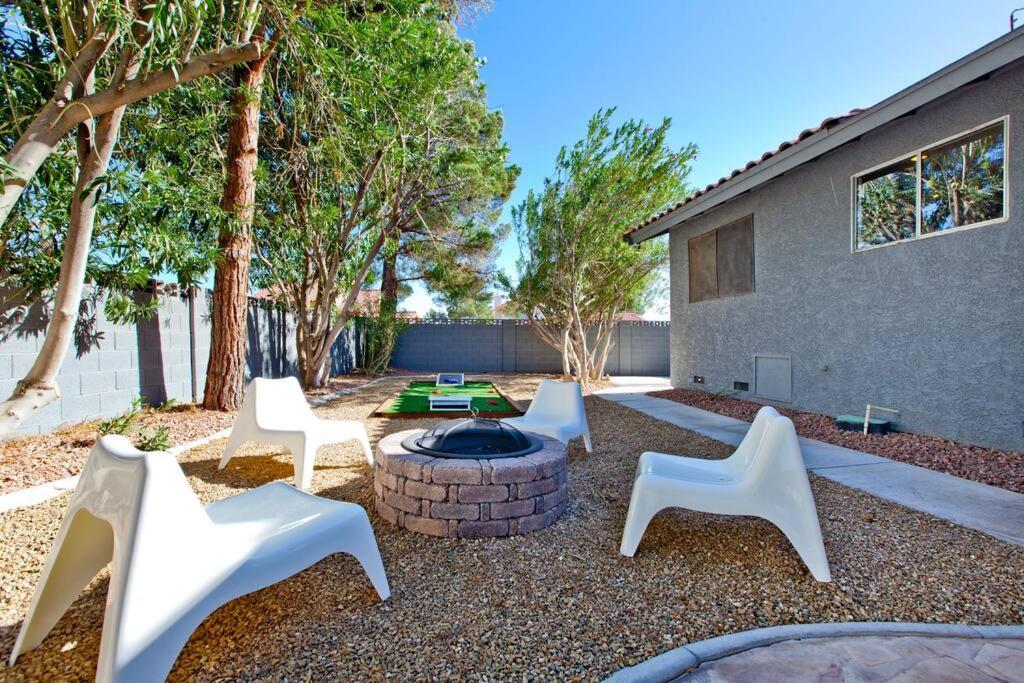Villa Bright, Modern 4Br With Beautiful Backyard & Pool! Las Vegas Exterior foto