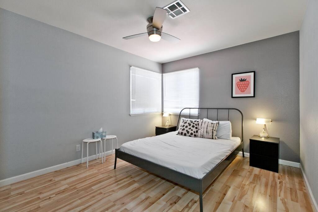 Villa Bright, Modern 4Br With Beautiful Backyard & Pool! Las Vegas Exterior foto