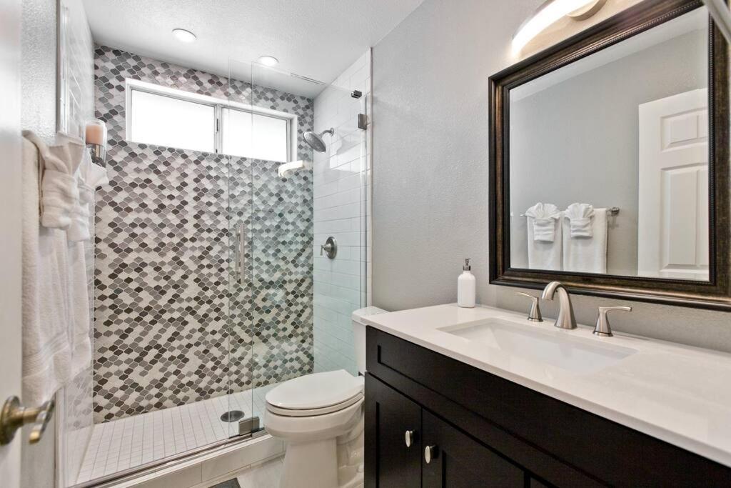 Villa Bright, Modern 4Br With Beautiful Backyard & Pool! Las Vegas Exterior foto